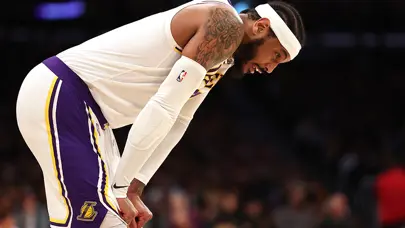 Büyük yıldızdı; istenmeyen adam oldu: Carmelo Anthony basketbolu bıraktı