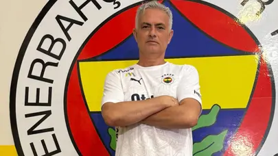 Jose Mourinho'dan Fenerbahçe'nin kampına saatler kala dikkat çeken paylaşım