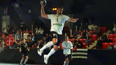 Beşiktaş Safi Çimento finale bir adım uzakta