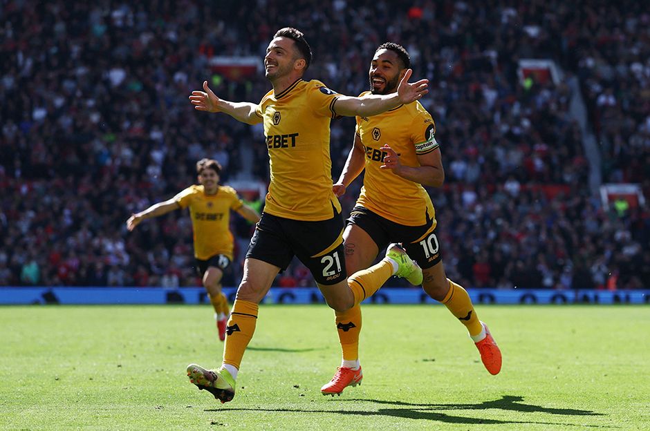 Vitor Pereira'nın Wolves'u ManU'yu deplasmanda yıktı