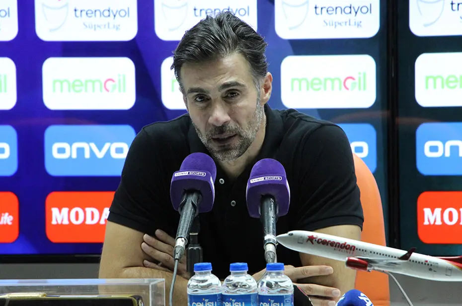 Sivasspor'da Bülent Uygun'un yerine 2 aday - 4 Sivasspor'da Bülent Uygun'un yerine 2 aday - 4