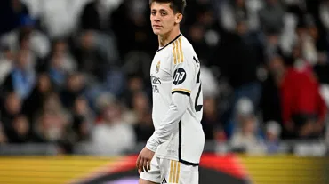 Phil Foden örneği: Michael Owen'dan Arda Güler yorumu