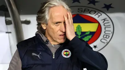 Jorge Jesus'un gözdesi Fenerbahçe'den ayrılıyor; yeni adresini duyurdular