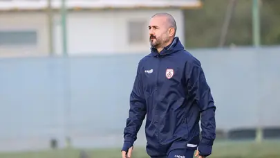 24Erzincanspor’da Gökhan Ünal istifa etti