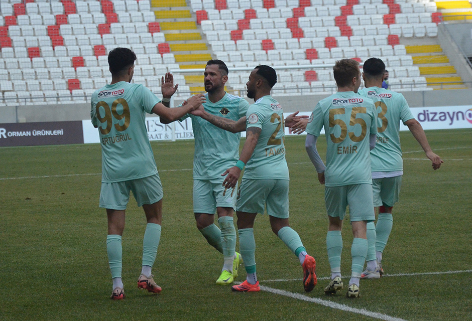 Esenler Erokspor, kupada 5. tura yükseldi