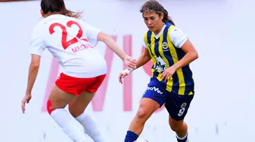 Fenerbahçe erteleme maçında tek golle yenildi