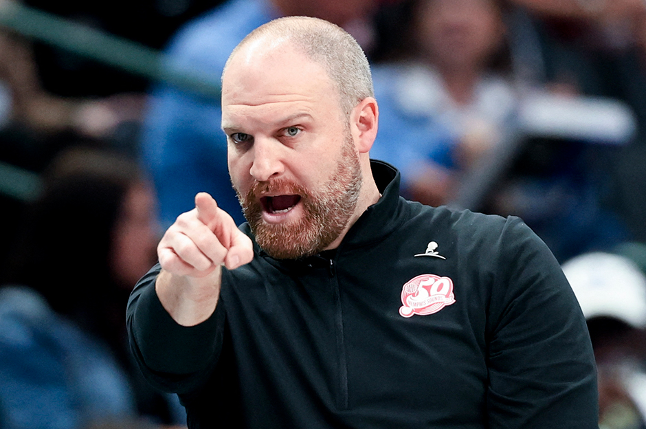 Taylor Jenkins ile yollar ayrıldı