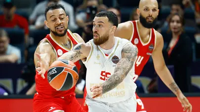 Monaco, Mike James'i kadro dışı bıraktı