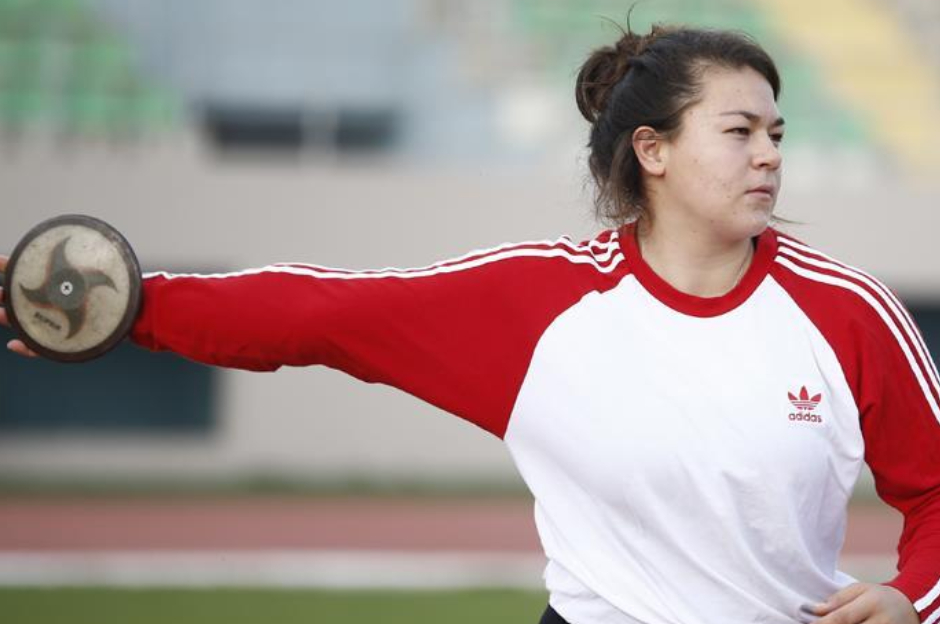 Milli sporcu Özlem Becerek'ten altın madalya