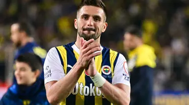 Tadic'ten derbi zaferi sonrası paylaşım: Şampiyonluk mesajı verdi