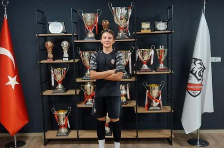 Amatör kümeden Fenerbahçe'ye transfer oldu