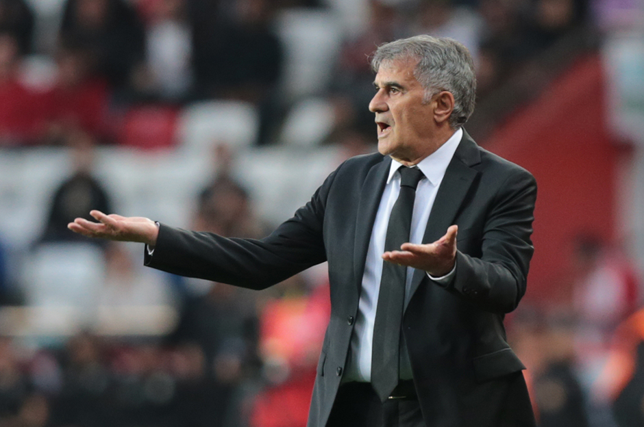 Şenol Güneş'in kafasını karıştıran transfer