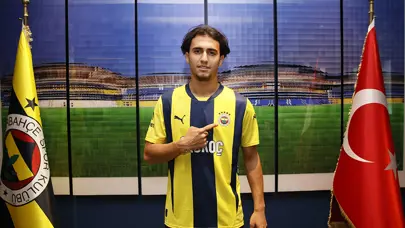Fenerbahçe 19 yaşındaki stoperi transfer etti: Yiğit Fidan'dan 4 yıllık imza