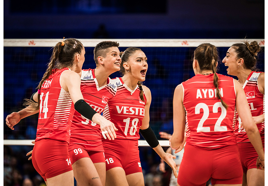 Türkiye-Amerika voleybol yarı final maçı ne zaman, saat kaçta? Filenin Sultanları'nın Milletler Ligi'nde rakibi ABD