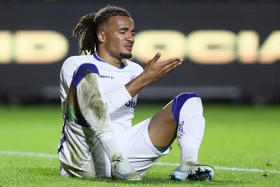 Pazarlık masasında Fenerbahçe'yi şaşırtan talep: 3 katını istediler - 6