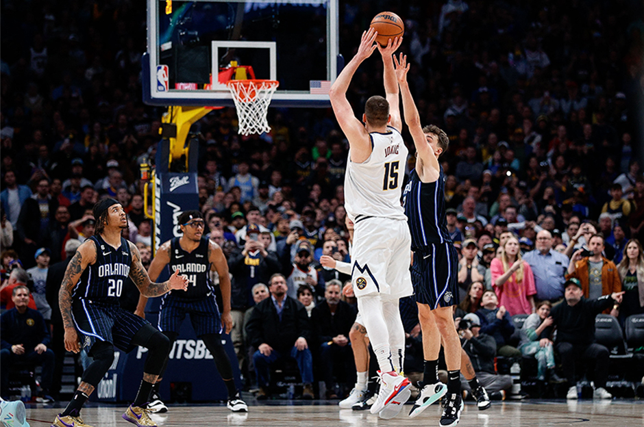 Jokic'in son saniye basketi galibiyeti getirdi