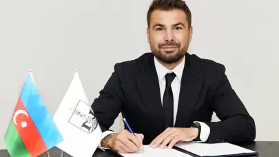 Adrian Mutu, Neftçi'nin yeni teknik direktörü oldu