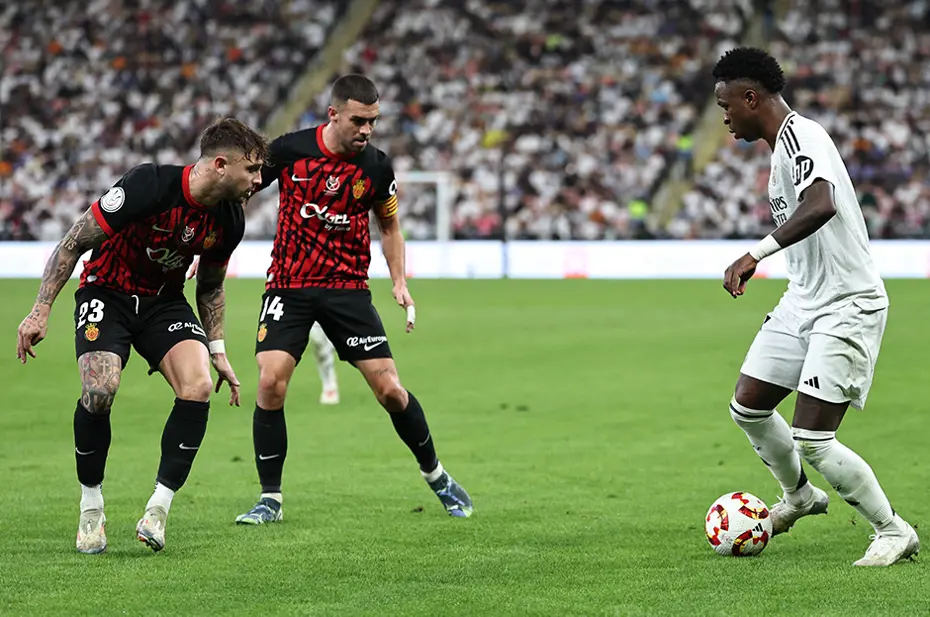 Maçtan önce "Vinicius Junior'ı 10 saniyede nakavt ederim" demişti, maçta ortalık karıştı - 3