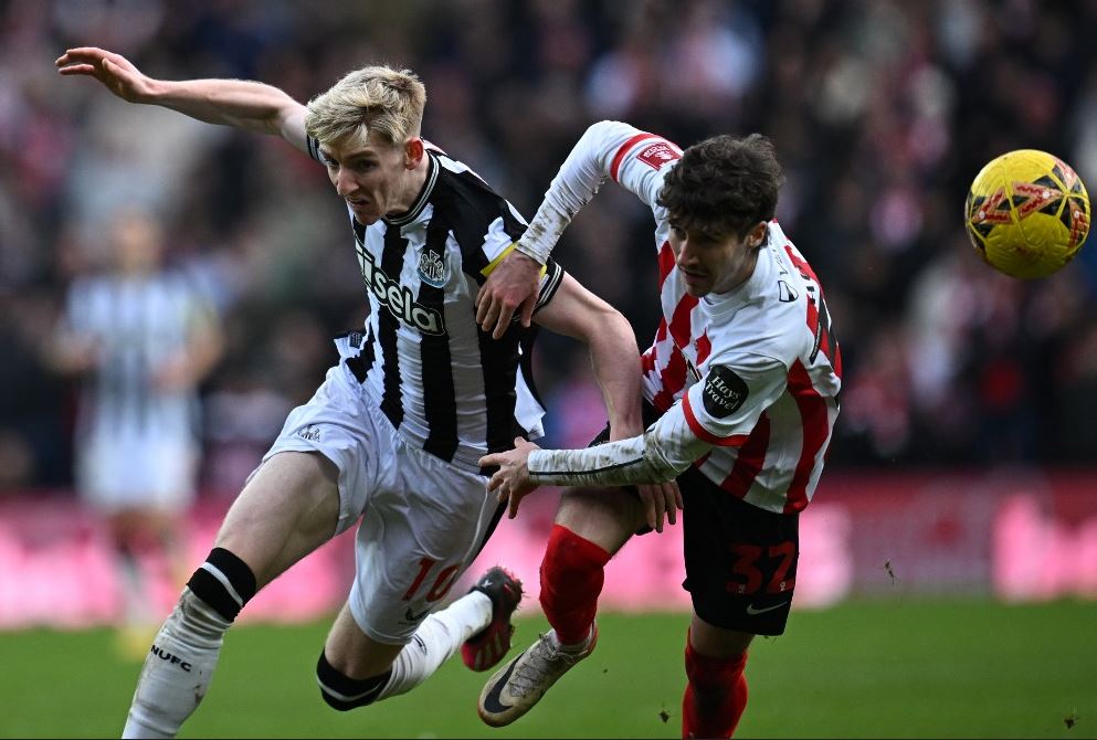 Trai Hume kimdir, kaç yaşında ve hangi takımlarda oynadı? Galatasaray’ın transfer gündemindeki oyuncunun kariyeri