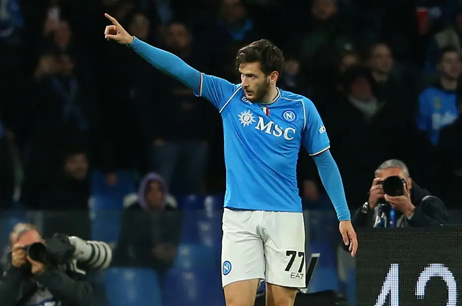 Napoli'de Osimhen-Kvaratskhelia dönemi resmen bitiyor - 4 Napoli'de Osimhen-Kvaratskhelia dönemi resmen bitiyor - 4