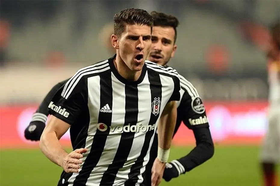 Yarış iyice kızıştı: İşte Süper Lig'de en çok gol kralı çıkaran takımlar - 7