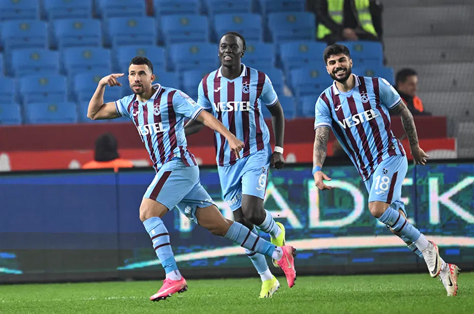 "Meunier ve Eren’in oyunları referans oldu" | Spor yazarları Trabzonspor için ne dedi? - 3
