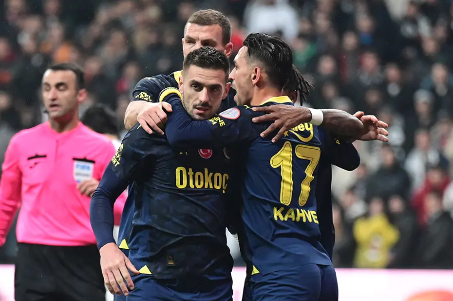 Fenerbahçe'nin harika 4'lüsü ligdeki tüm takımları solladı - 5 Fenerbahçe'nin harika 4'lüsü ligdeki tüm takımları solladı - 5