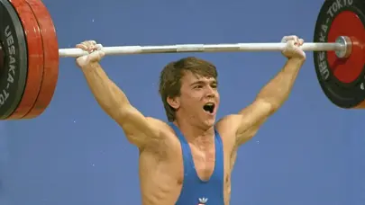 Türk ve dünya sporunun efsane ismi Naim Süleymanoğlu