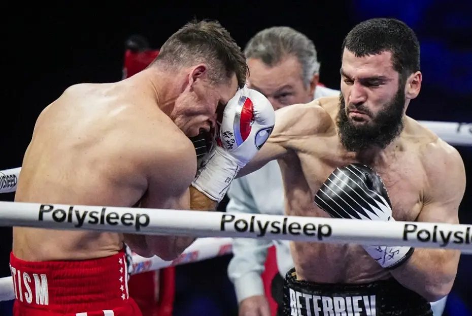 Günlerdir beklenen boks maçında tarihi final: 25 yıl sonra bir ilk - 5