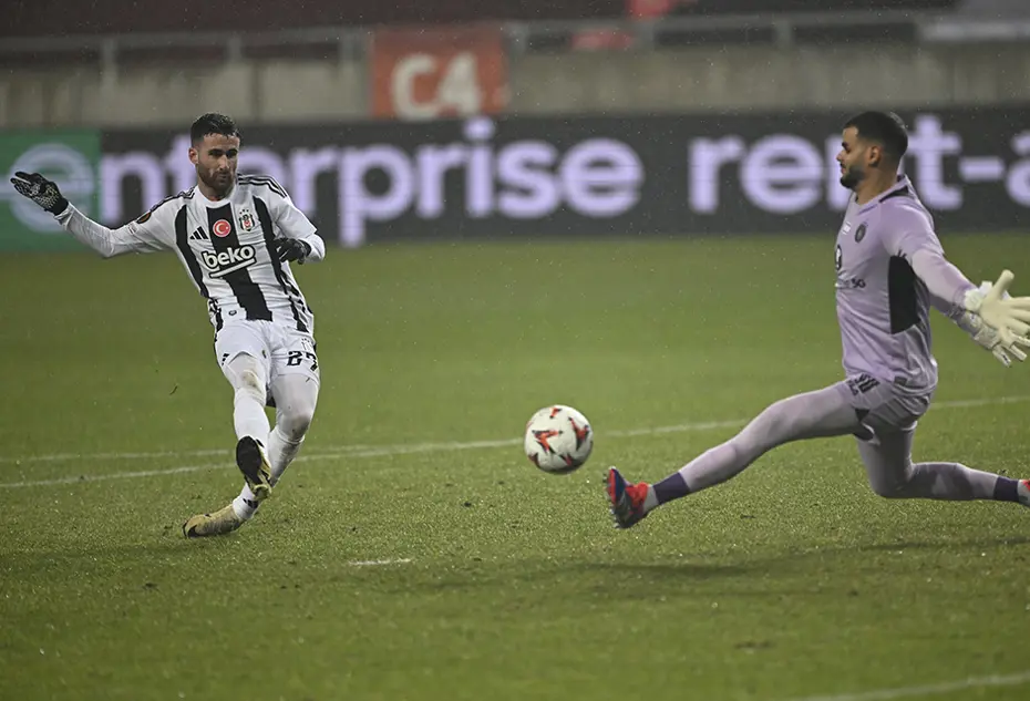 Türk takımları UEFA'dan ne kadar kazandı? Zirveyle ikinci arasında büyük fark - 4 Türk takımları UEFA'dan ne kadar kazandı? Zirveyle ikinci arasında büyük fark - 4