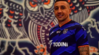 Başakşehir'e Çin'den tanıdık Brezilyalı: 1.5 yıllık sözleşme imzaladı