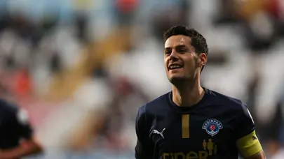 Ne Salah ne Sane: Kasımpaşa'nın yıldızı Hajradinovic herkesi solladı