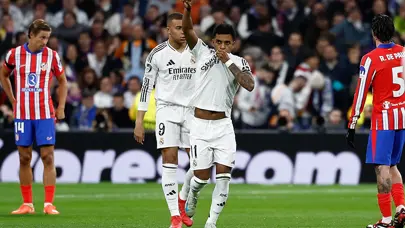 Şampiyonlar Ligi'nde gollerin gecesi: Real Madrid derbide galip, Hollanda'da 7-1'lik Arsenal zaferi