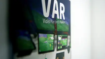 TFF'den "yabancı VAR" kararı: Süper Lig'de bu hafta 3 maçta görev alacaklar