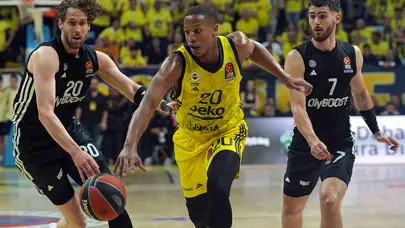 Fenerbahçe Beko, THY Euroleague'de play-off'lara galibiyetle başladı