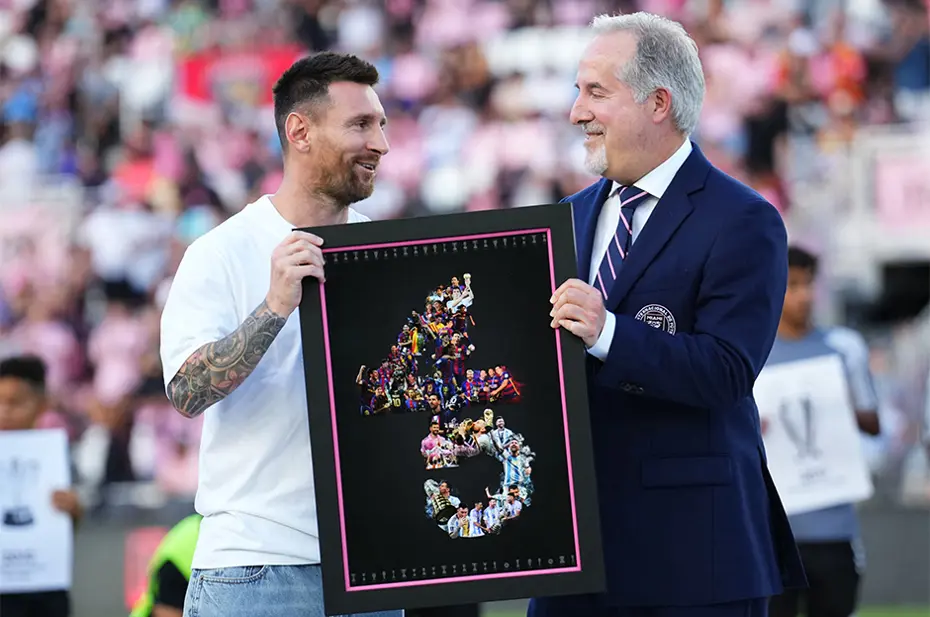 Lionel Messi'ye 45 kupa için özel tören - 3 Lionel Messi'ye 45 kupa için özel tören - 3