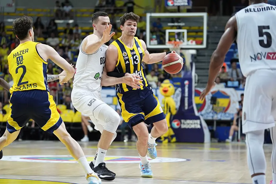 Basketbol Süper Ligi | Beşiktaş - Fenerbahçe basketbol maçı ne zaman, saat kaçta, hangi kanalda? - 3