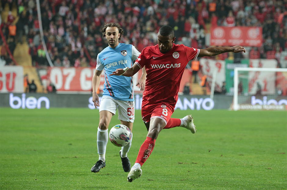 Alfons Groenendijk: Nasıl oldu da bu akşam kazandık?