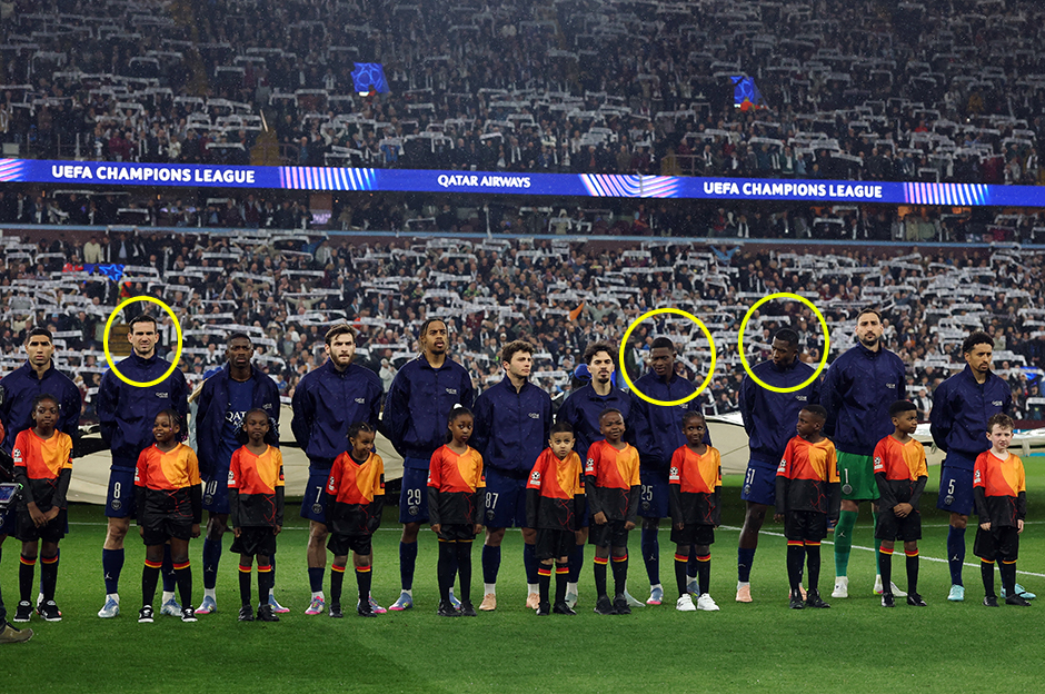 Şampiyonlar Ligi gecesi inanılmaz hatayla başladı: Futbolcular kulaklarına inanamadı