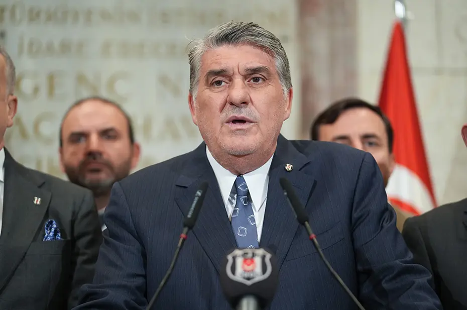 Serdal Adalı'dan olay Hasan Arat sözleri: Sezon sonundaki ayrılığı da duyurdu - 5 Serdal Adalı'dan olay Hasan Arat sözleri: Sezon sonundaki ayrılığı da duyurdu - 5