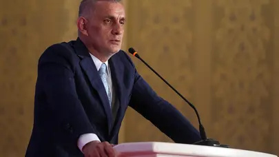 FIFA Başkanı Infantino'dan Hacıosmanoğlu'na davet