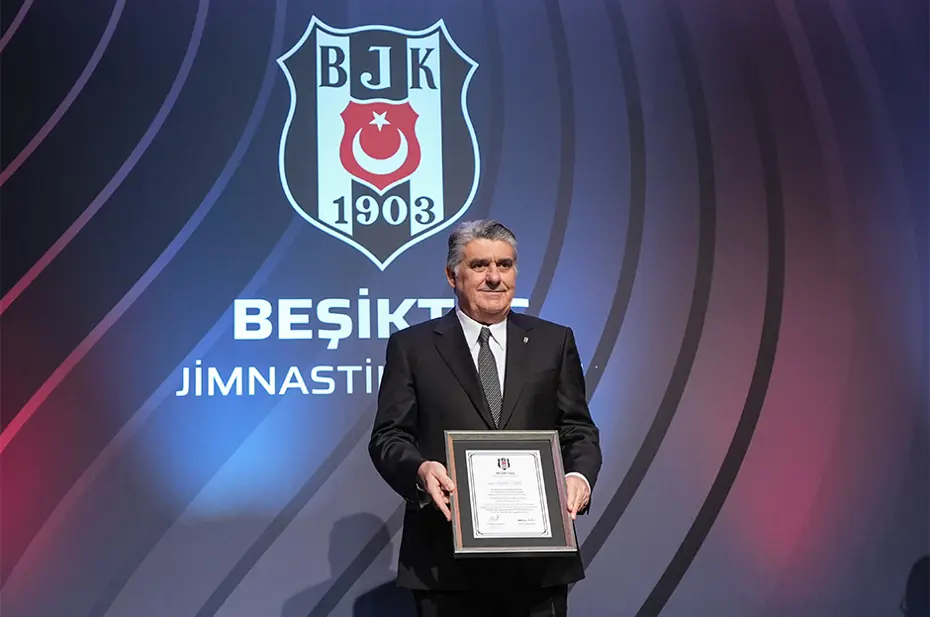 Serdal Adalı ve yönetimi mazbatasını aldı: "Bize verilen bu göreve ve emanete layık olacağız" - 2