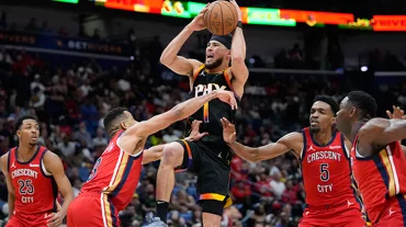 Devin Booker şov yaptı, Phoenix Suns kazandı