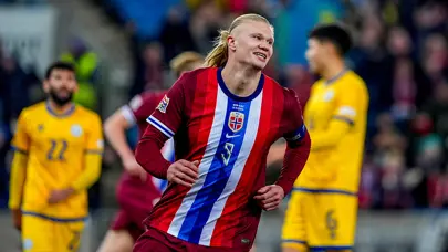 Haaland hat-trick yaptı: Norveç üst lige çıktı