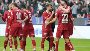 Antalyaspor maça dakikalar kala açıkladı: 8 futbolcu kadroya alınmadı Antalyaspor maça dakikalar kala açıkladı: 8 futbolcu kadroya alınmadı
