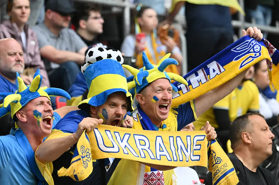 EURO 2024'te tribünlere Türkiye damgası: Ev sahibi Almanya bile yetişemedi - 15 EURO 2024'te tribünlere Türkiye damgası: Ev sahibi Almanya bile yetişemedi - 15