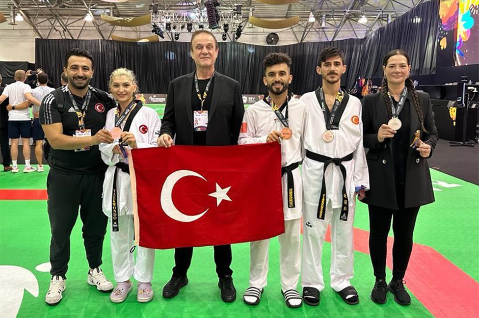 Dünya Para Tekvando Şampiyonası'nda milli sporculardan 4 madalya
