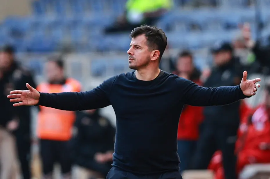 Emre Belözoğlu çalıştırmak istediği 4 takımı söyledi - 11