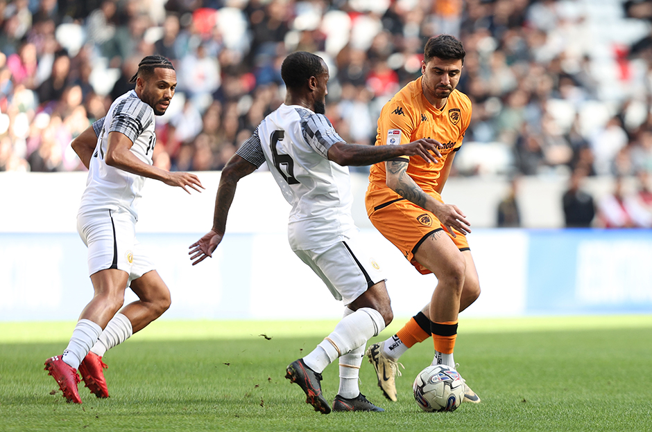 Hull City, Curaçao Milli Takımı'na kaybetti