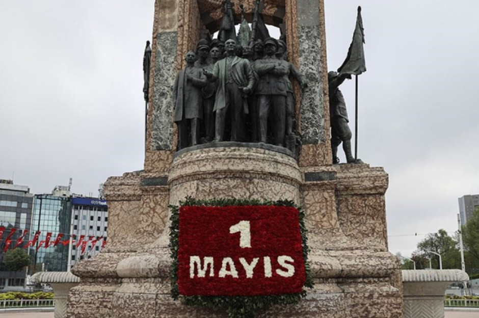 Spor camiası, 1 Mayıs Emek ve Dayanışma Günü'nü kutladı